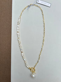 Freshwater Pearl Toggle Necklace