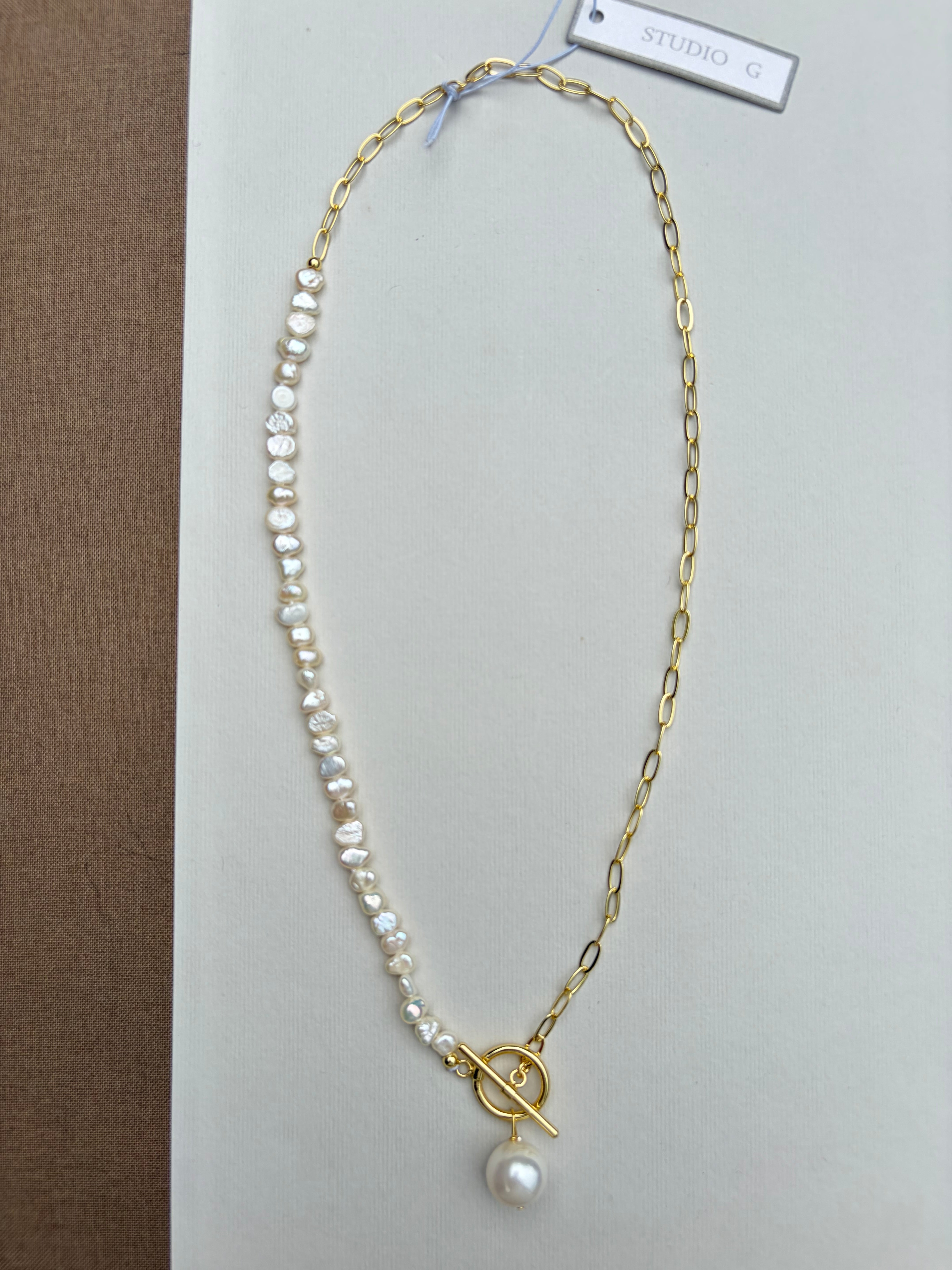 Freshwater Pearl Toggle Necklace