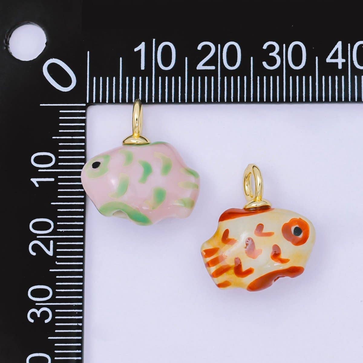 24K Gold Filled 19mm Ceramic Art Pocket Sea Fish Animal Charm