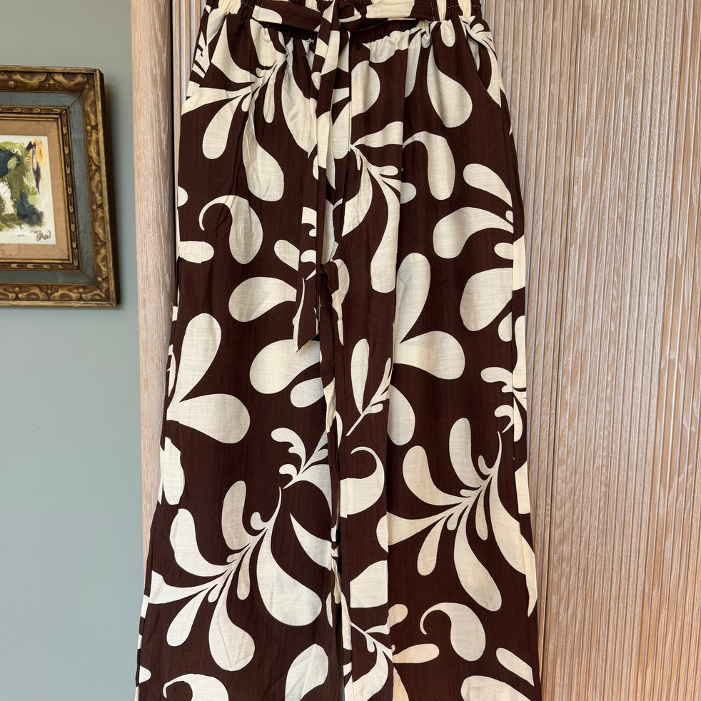 Tropical Print Wide Leg Pants in Brown