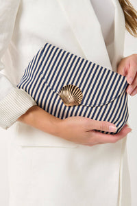 KAIA CLUTCH