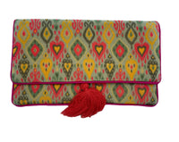 PINK HEART VELVET CLUTCH