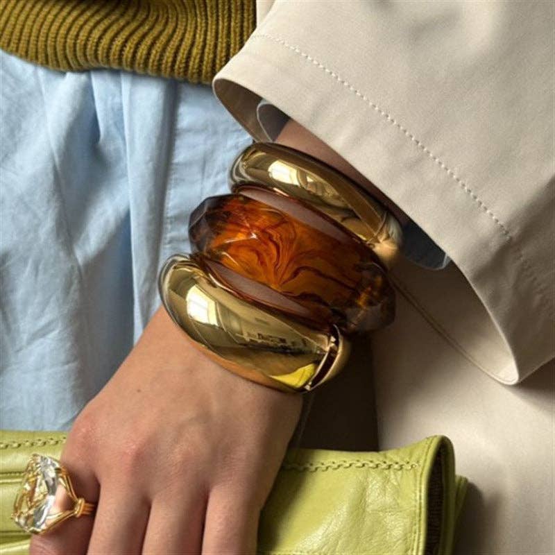 Round Irregular Acrylic Metal Bracelets