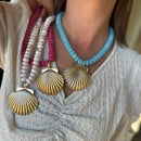 Metal Shell Charm Necklace in Fuchsia