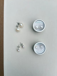 Freshwater Pearl Stud Earring