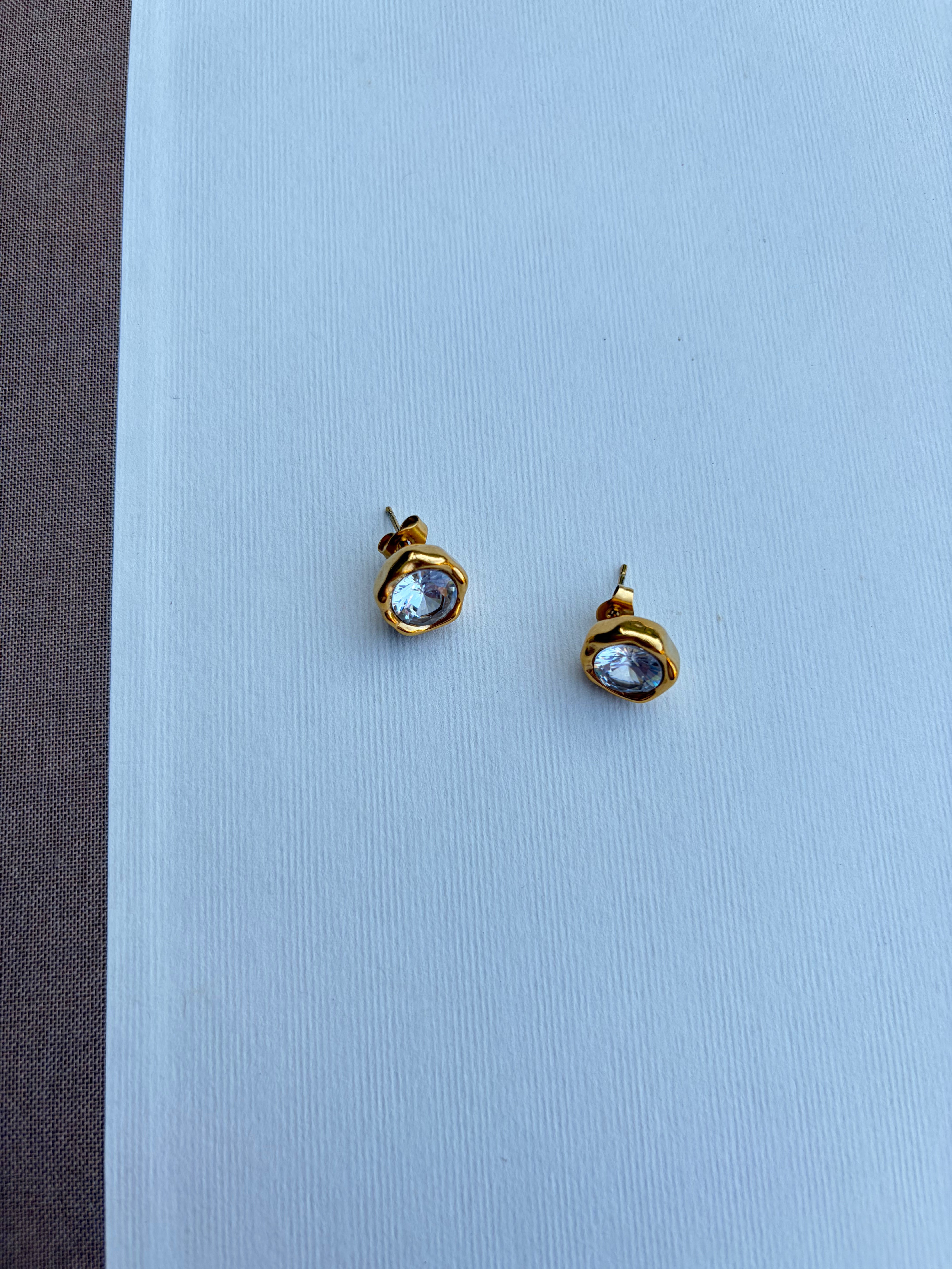 Small Wonder Studs