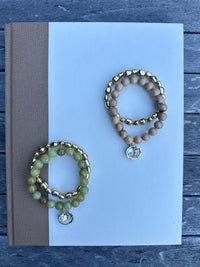 Marbled Bead Stretch Bracelet with Coin Charm and Organic Gold Bracelet Set
