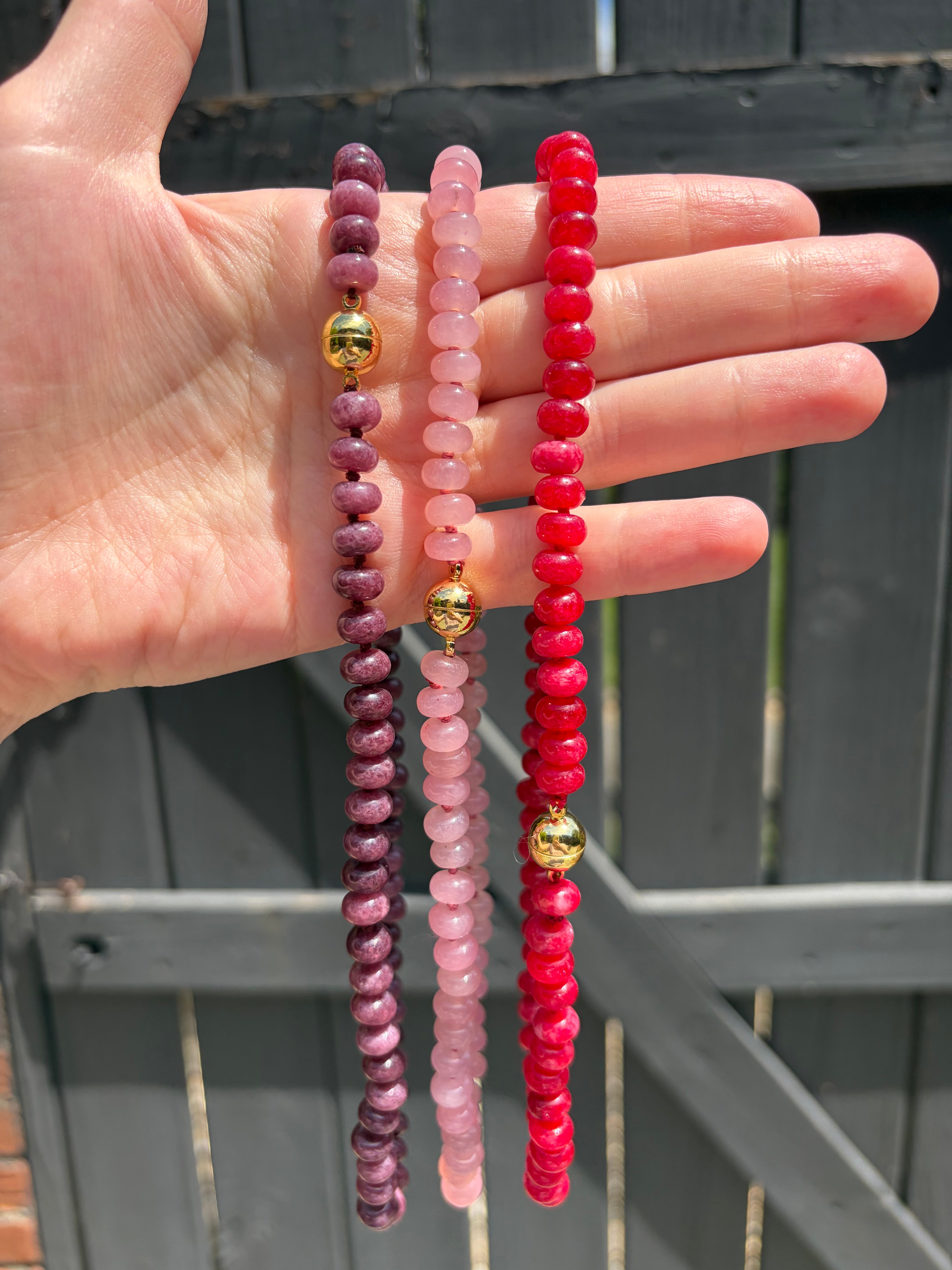 Beaded Necklace With Magnetic Clasp