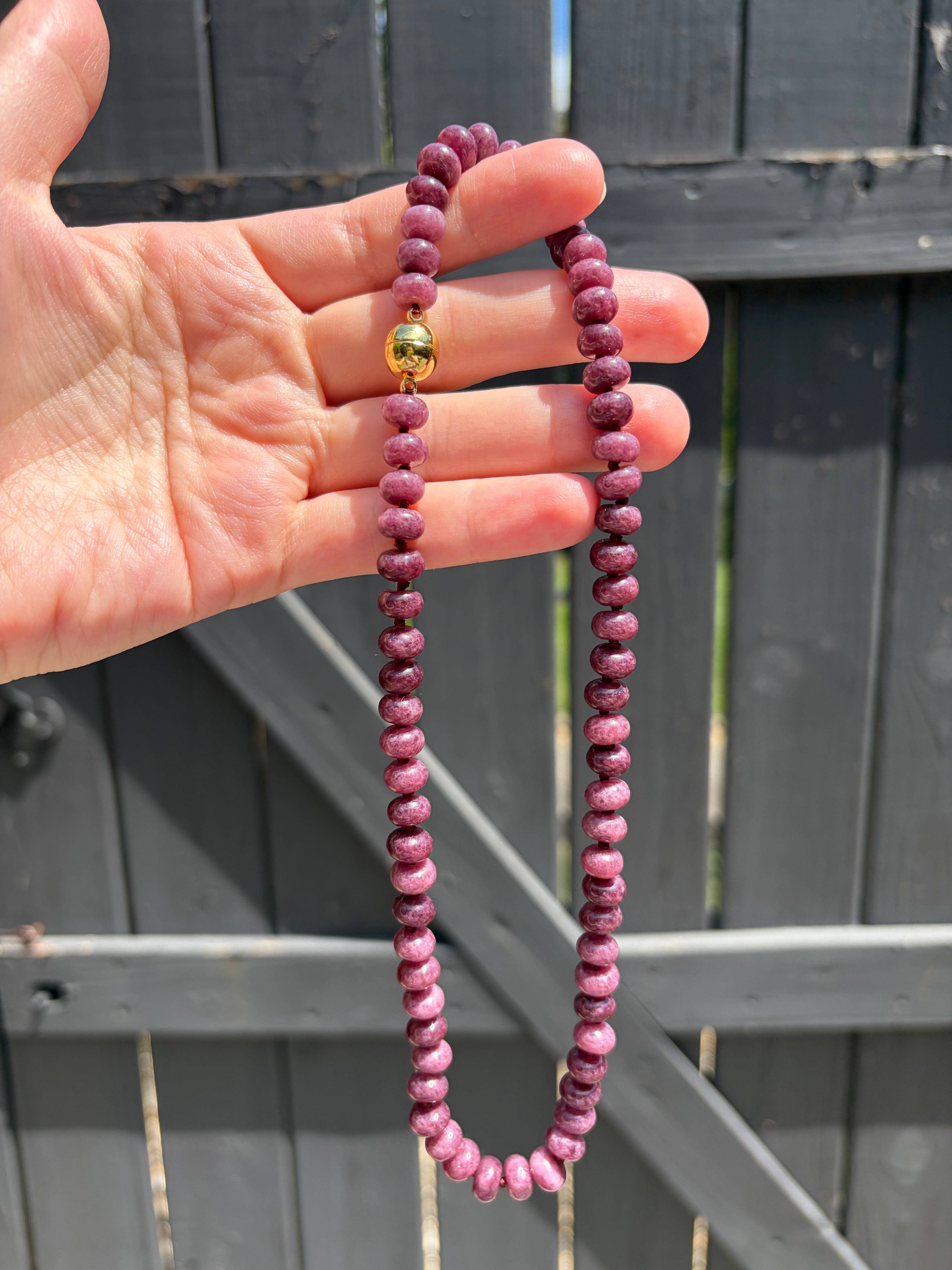 Beaded Necklace With Magnetic Clasp