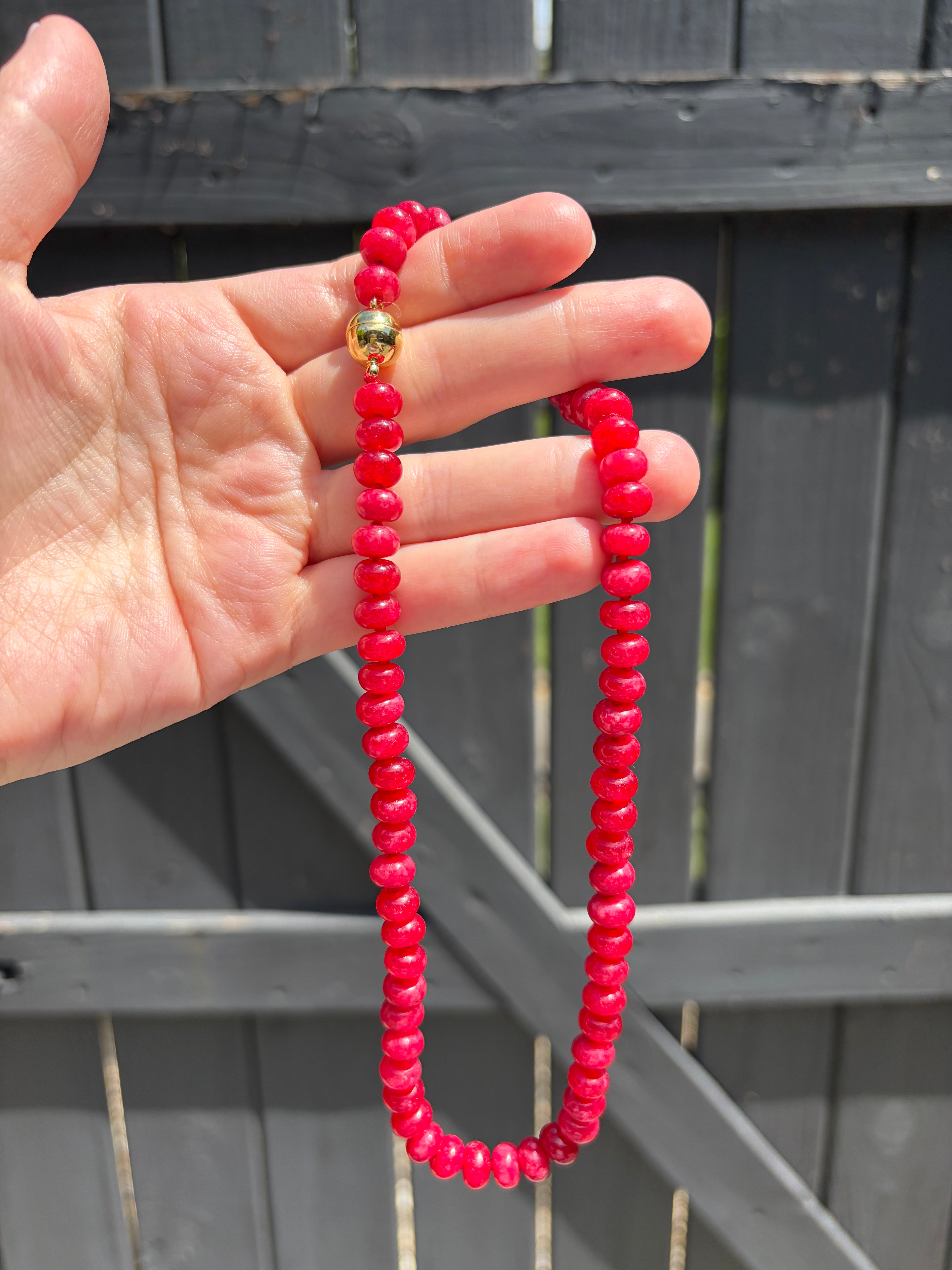 Beaded Necklace With Magnetic Clasp