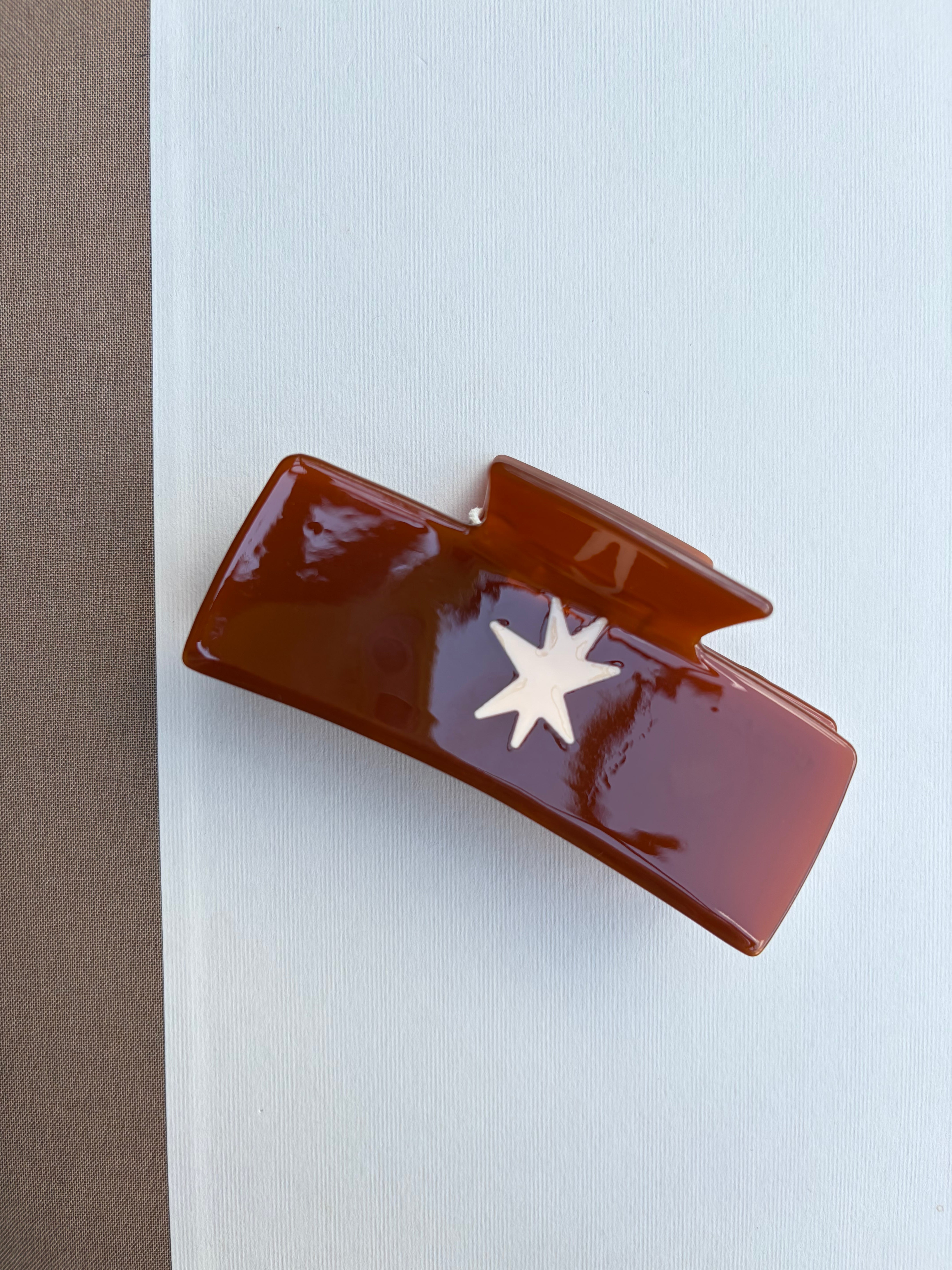Lara Claw Clip in Western Star