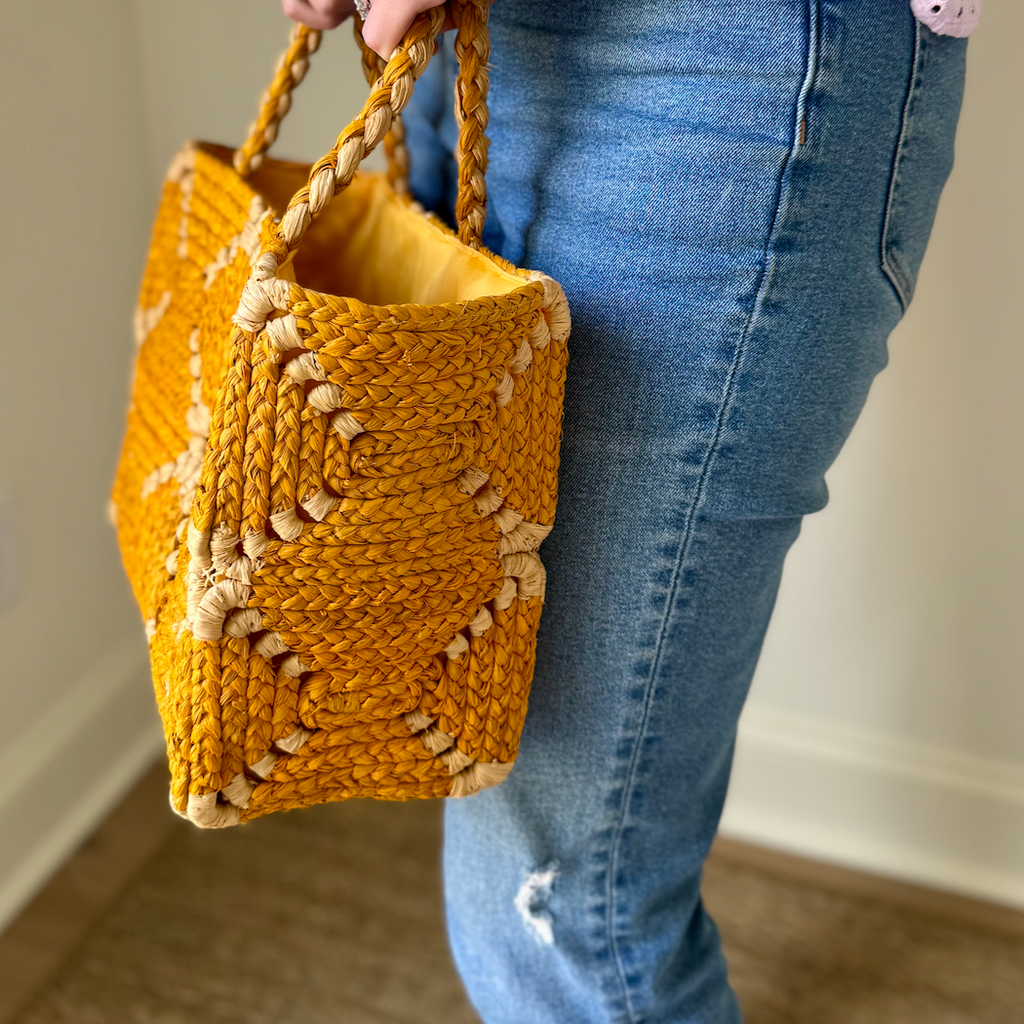 Gemma Crochet Disc Rectangle Straw Basket Handbag