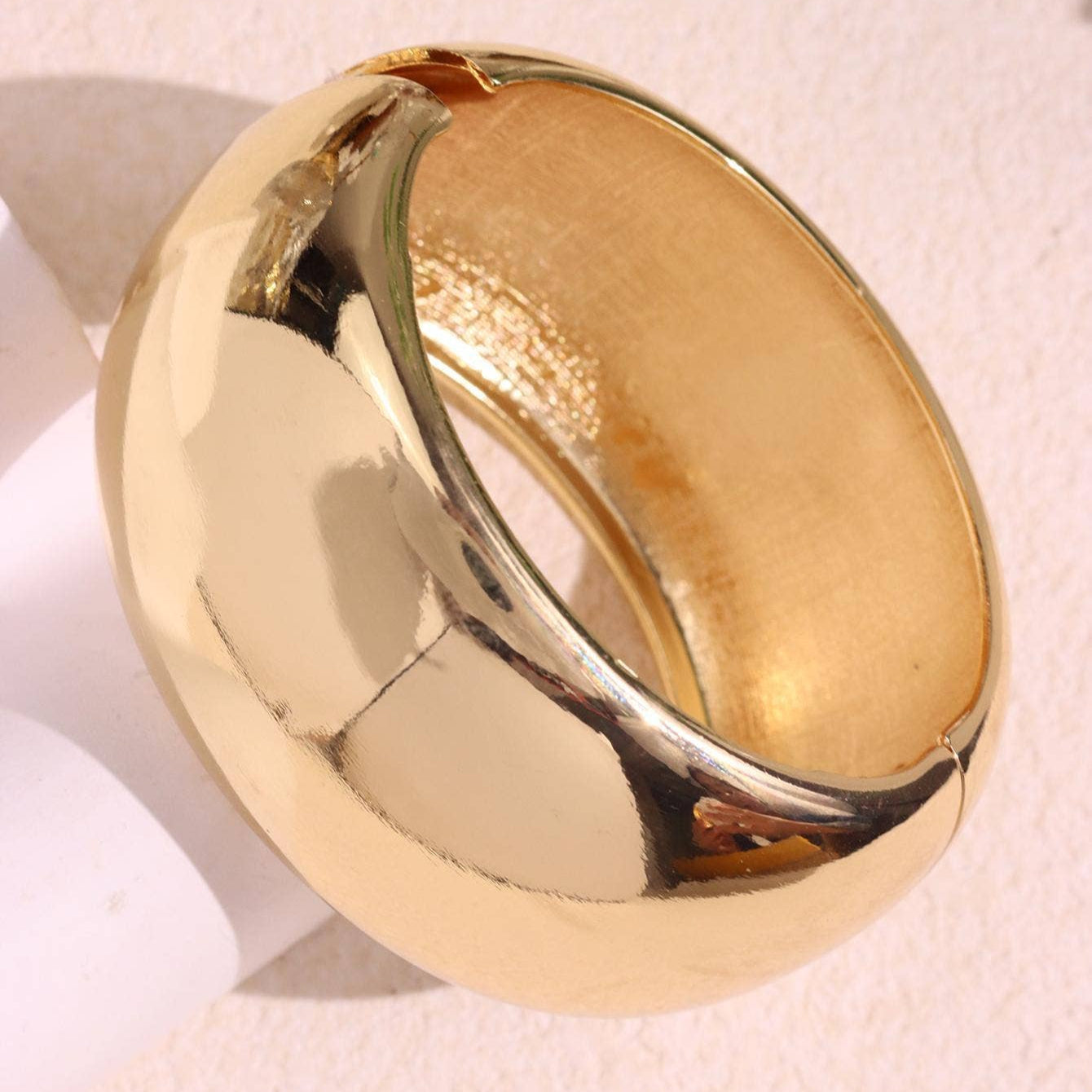 Round Irregular Acrylic Metal Bracelets