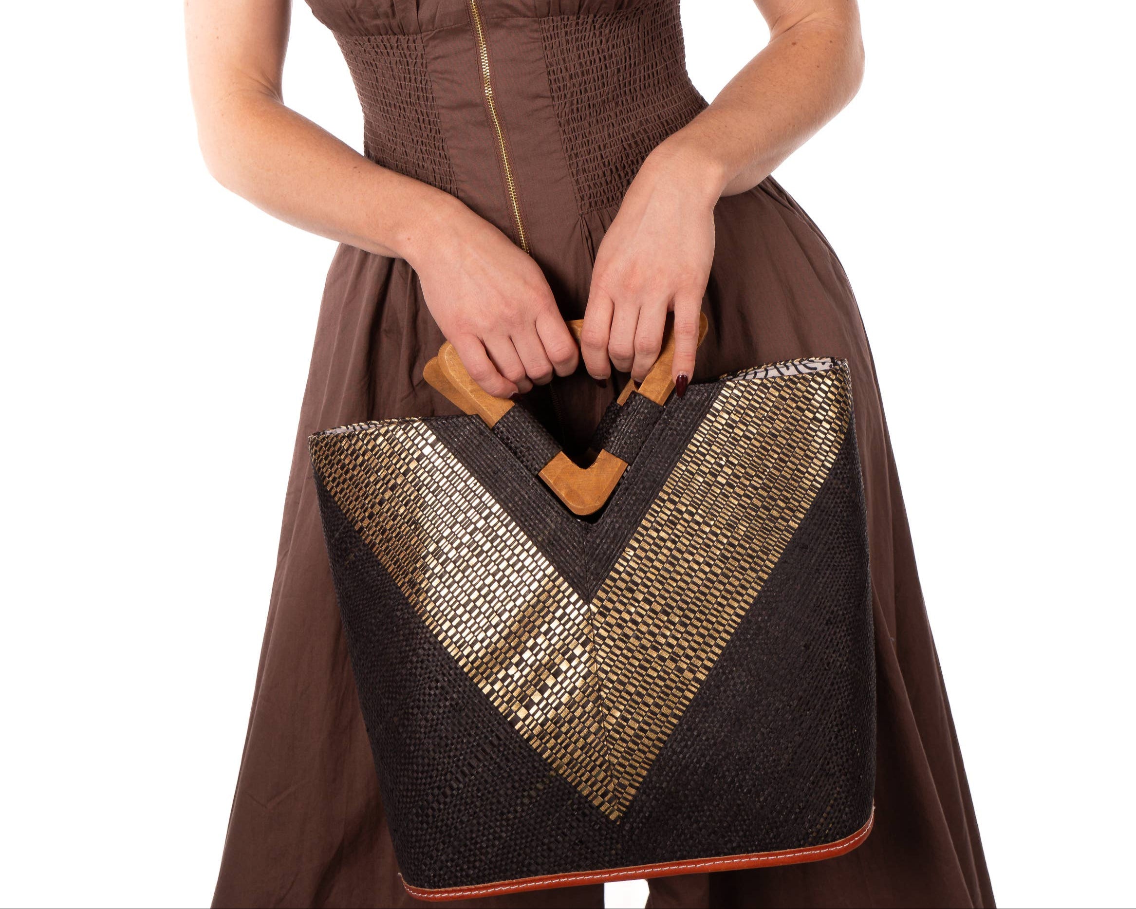 Zuki Wynwood Straw Handbag with Metallic Detailing