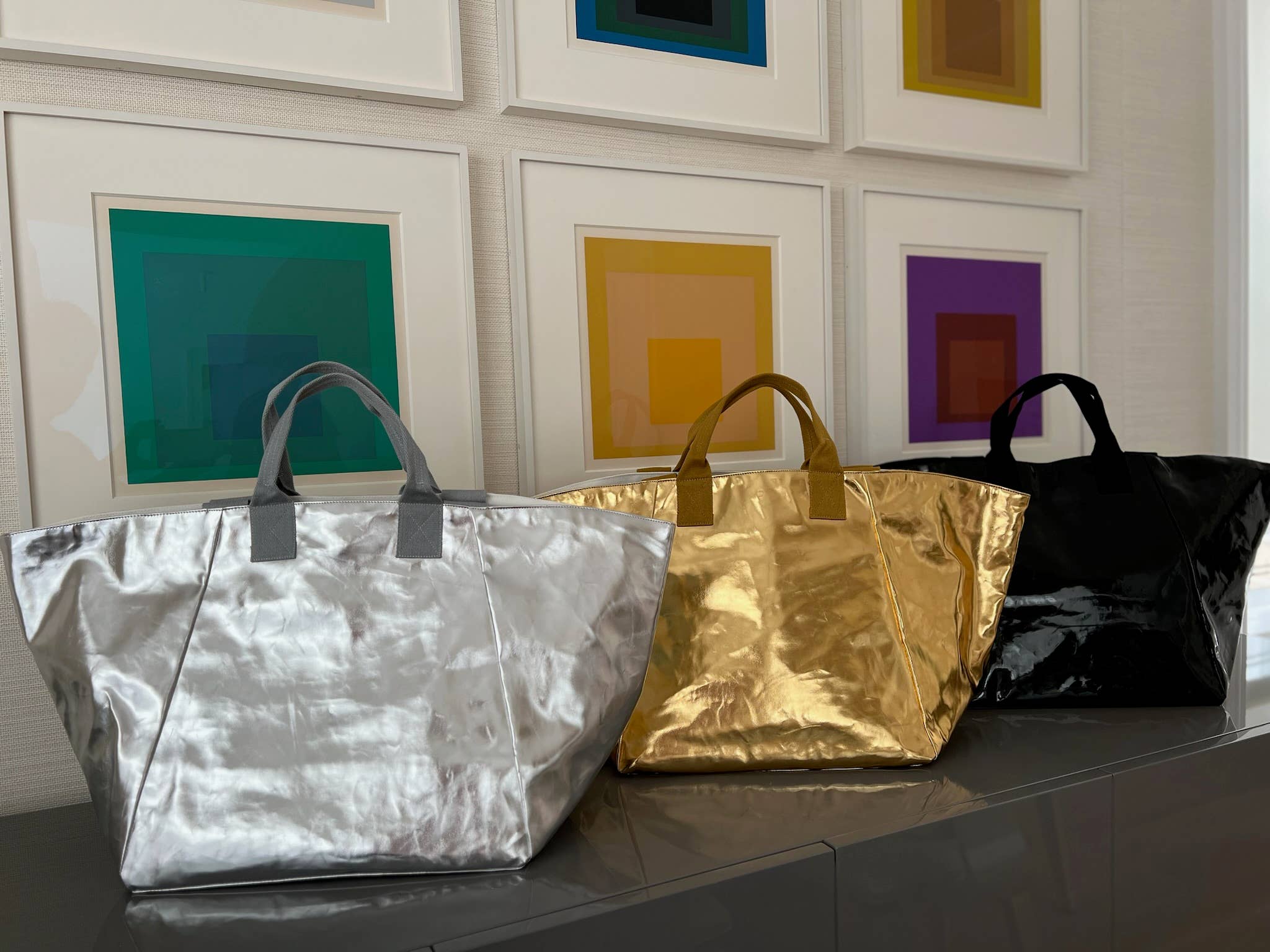 Black Metallic Chelsea Bag