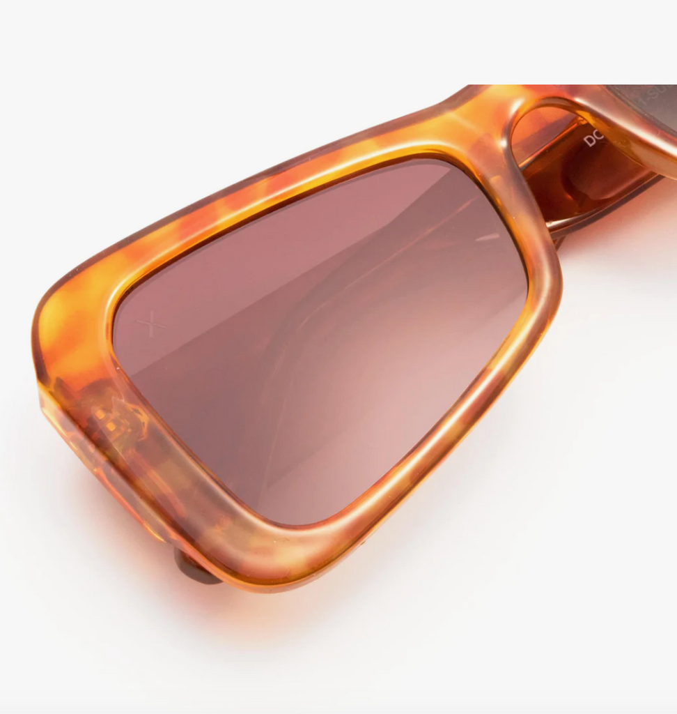 kali: sunset tortoise + brown gradient sunglasses